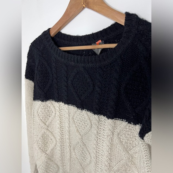 Le Temps Des Cerises Womens Colourblock Cable Knit Cozy Sweater Small - Picture 3 of 11